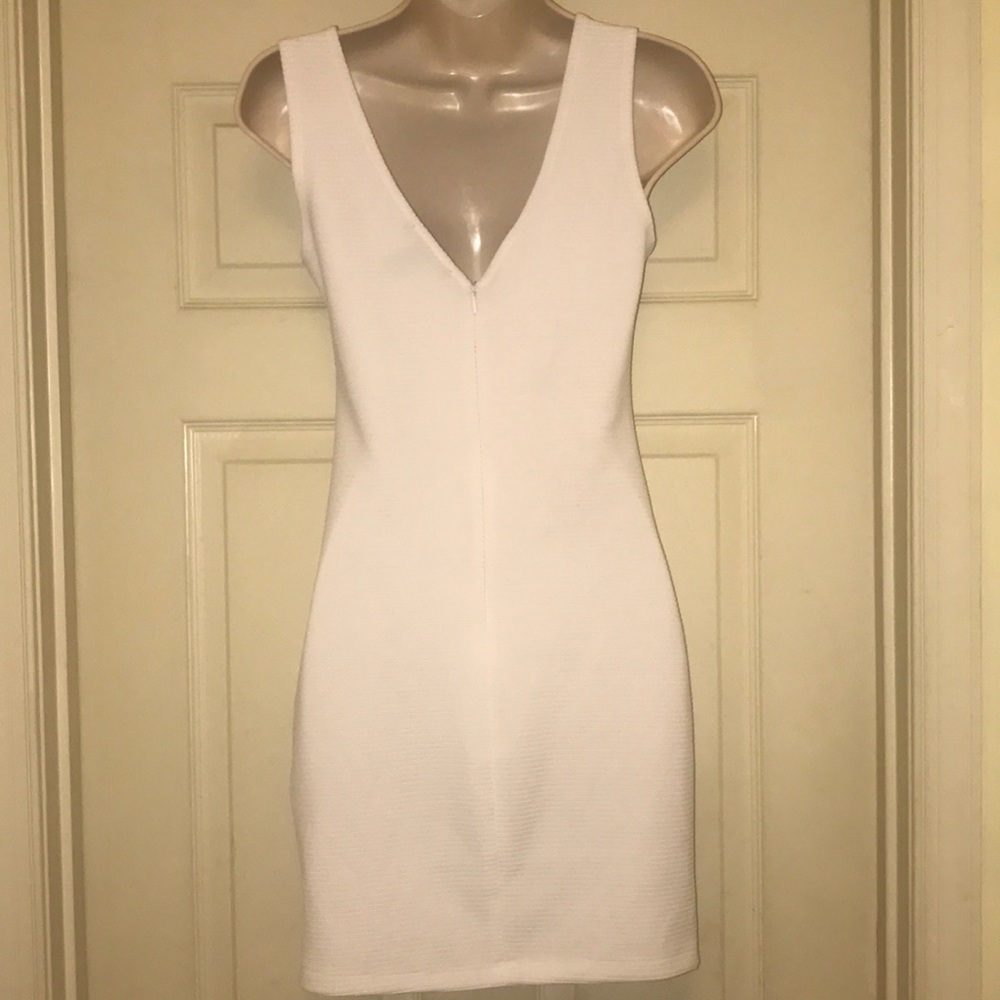 "Bodycon Dress" - Picture 3 of 5